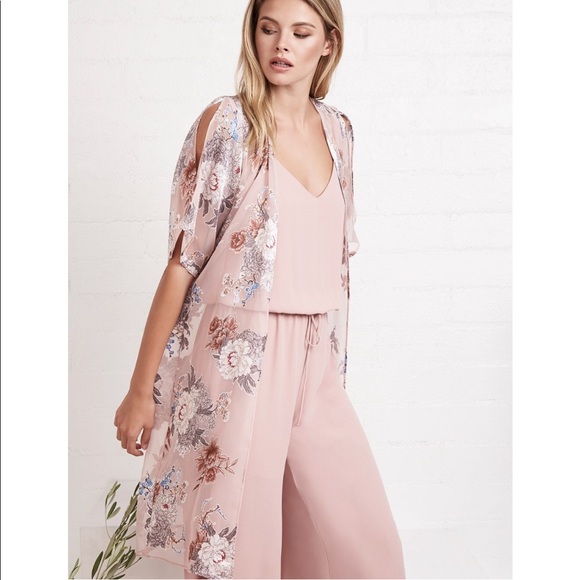 three eighty two Other - Pink Floral kimono NWOT
